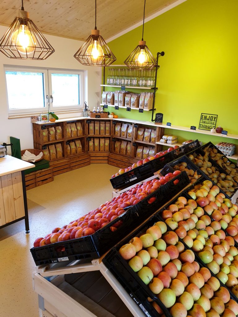 Innenansicht Hofladen 2020